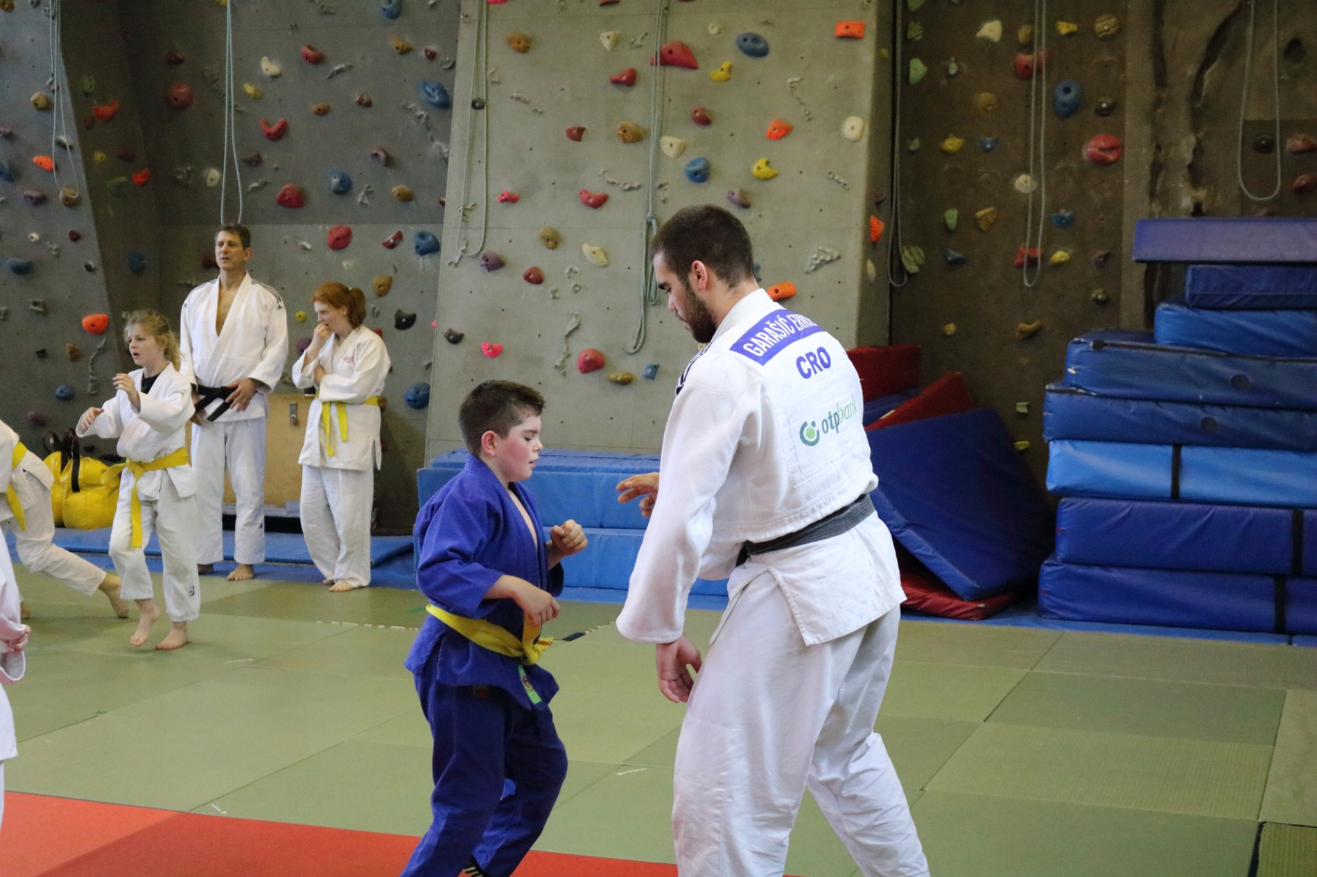 Ashley McKenzie Training Session 2019