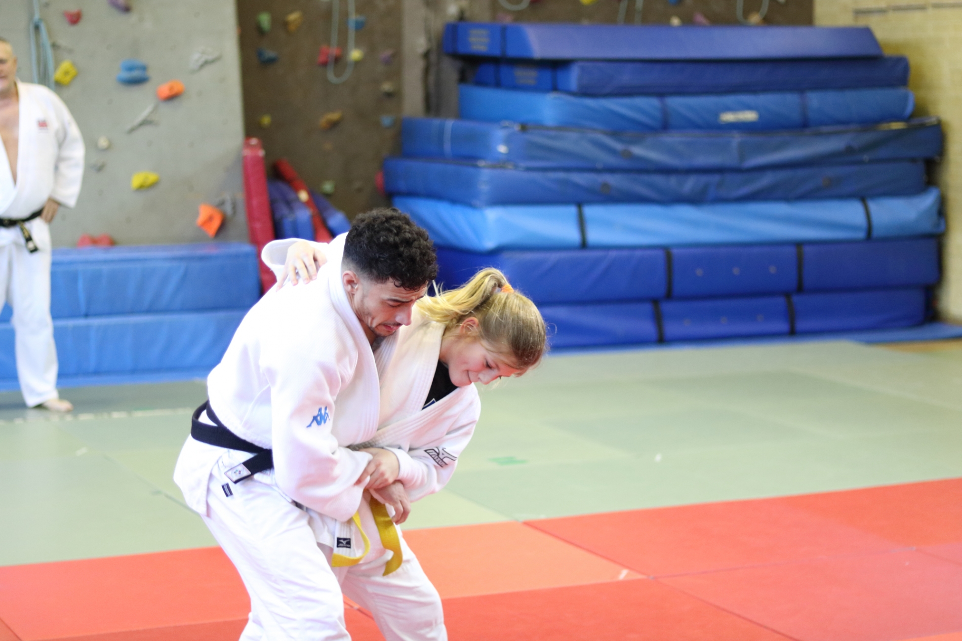 Ashley McKenzie Training Session 2019