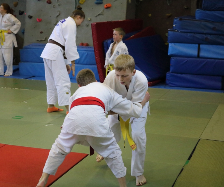 Ashley McKenzie Training Session 2019